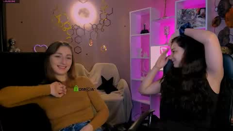 evelina online show from November 2025 06:58:01 AM
