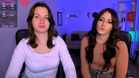 evelina online show from November 2025 08:23:02 PM