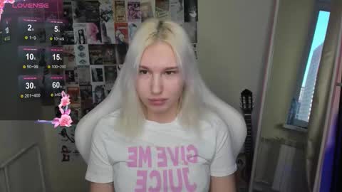 Evelina online show from February 2026 11:53:02 AM