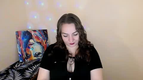 Lydia online show from October 2025 09:47:02 PM