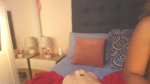 Snapshot of evelonga_707 chatting on May 2026 06:59:01 PM DAYANITA online show from May 2026 06:59:01 PM