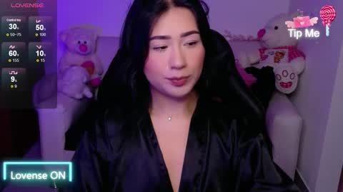 Evelyn online show from November 2025 02:34:02 PM