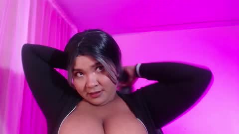 Snapshot of evelyn_sandoval chatting on February 2026 02:04:02 AM Evelyn Sandoval online show from February 2026 02:04:02 AM