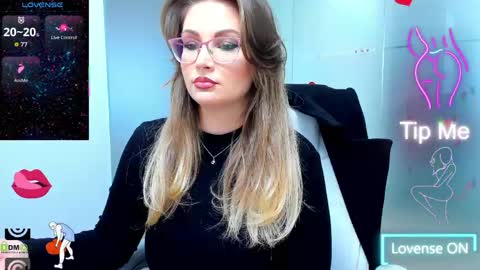 evelyne_rose online show from March 2026 06:17:01 AM