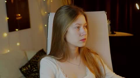 Snapshot of evemundie chatting on February 2026 11:37:02 AM Eve online show from February 2026 11:37:02 AM