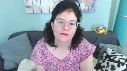 Everly online show from January 2025 09:56:01 AM