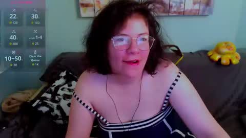 Everly online show from June 2026 05:04:01 PM