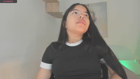 Sophia online show from December 2024 12:45:01 PM