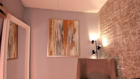 Sophia online show from January 2025 01:42:01 AM