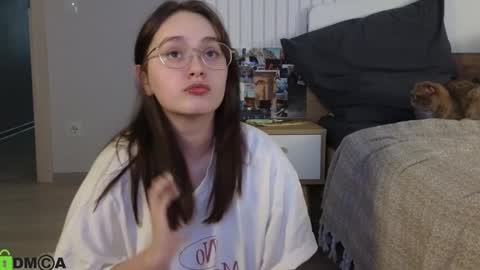 Snapshot of evi_woow chatting on January 2025 04:43:02 PM evi_woow online show from January 2025 04:43:02 PM