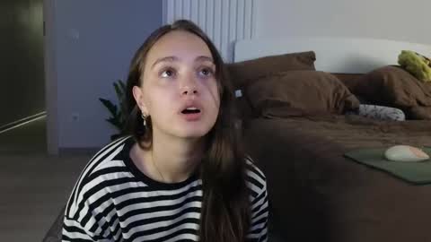 Snapshot of evi_woow chatting on September 2025 08:52:02 PM evi_woow online show from September 2025 08:52:02 PM