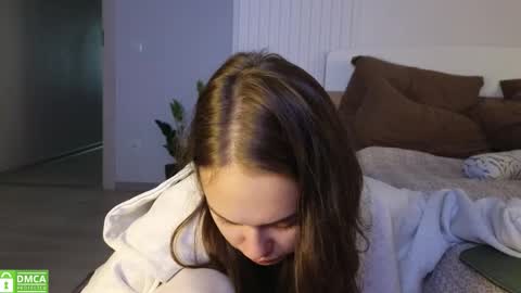 Snapshot of evi_woow chatting on September 2025 12:34:01 AM evi_woow online show from September 2025 12:34:01 AM