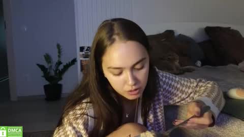 Snapshot of evi_woow chatting on September 2025 10:00:01 PM evi_woow online show from September 2025 10:00:01 PM