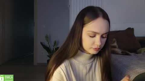 Snapshot of evi_woow chatting on October 2025 08:32:02 PM evi_woow online show from October 2025 08:32:02 PM