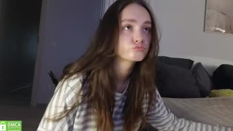 Snapshot of evi_woow chatting on November 2025 09:39:02 PM evi_woow online show from November 2025 09:39:02 PM