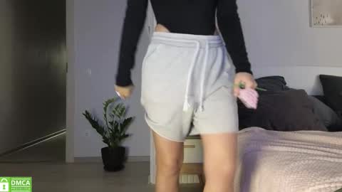 Snapshot of evi_woow chatting on November 2025 06:31:02 PM evi_woow online show from November 2025 06:31:02 PM