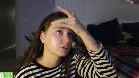 Snapshot of evi_woow chatting on November 2025 09:36:02 PM evi_woow online show from November 2025 09:36:02 PM