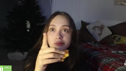 Snapshot of evi_woow chatting on November 2025 09:50:01 PM evi_woow online show from November 2025 09:50:01 PM