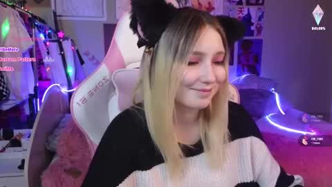 Evie online show from December 2024 11:58:01 PM