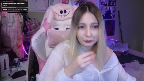 Evie online show from January 2025 02:07:02 AM