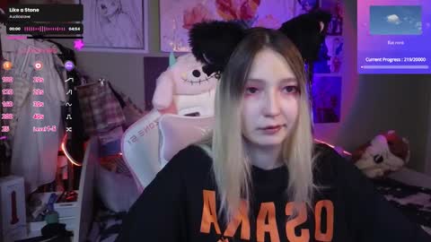 Evie online show from January 2025 09:28:01 PM