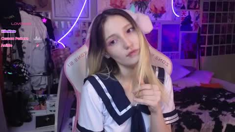 Evie online show from March 2025 03:13:01 AM