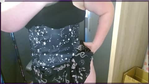 Eviebug - eviebuglil Onlyfans for VIPs online show from September 2025 09:20:02 AM