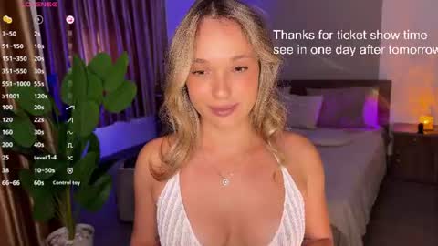 evielina online show from July 2026 04:19:01 AM