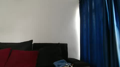 Snapshot of evilheart_69 chatting on October 2025 05:32:01 PM evilheart_69 online show from October 2025 05:32:01 PM