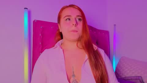 EVY online show from November 2025 02:24:01 AM