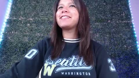 Im Evy online show from March 2026 12:00:01 PM