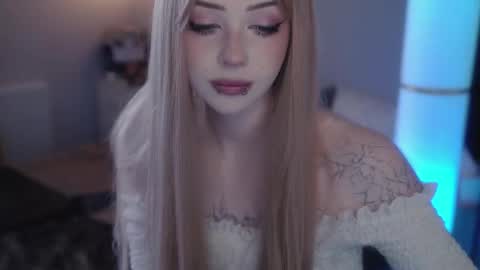 Alyson online show from February 2025 11:19:02 AM