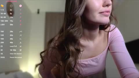 Snapshot of exclusive_model_ chatting on January 2025 10:52:01 PM Angel online show from January 2025 10:52:01 PM