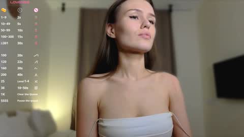 Snapshot of exclusive_model_ chatting on January 2025 05:29:02 AM Angel online show from January 2025 05:29:02 AM