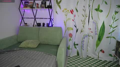 Mary online show from September 2025 10:31:01 PM