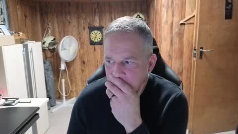 Snapshot of exibe1219 chatting on December 2024 01:18:01 PM exibe1219 online show from December 2024 01:18:01 PM