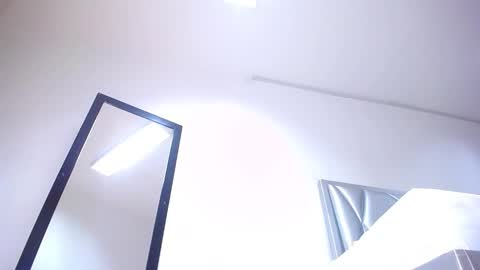 exotic_karmella online show from December 2024 12:02:01 AM