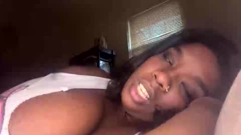 exoticsusie online show from February 2026 12:31:01 PM