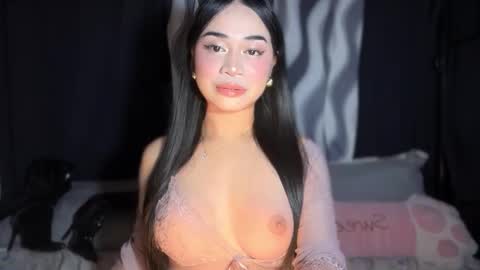 chloee online show from October 2025 03:51:02 PM