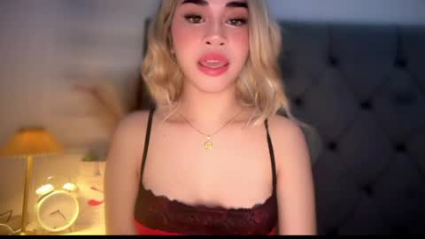 chloee online show from May 2026 06:49:01 PM