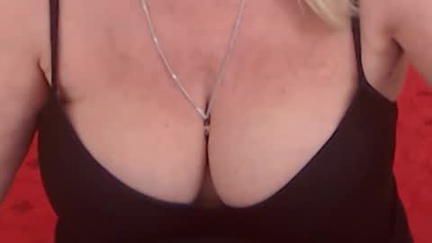 Alana online show from March 2025 12:21:01 AM