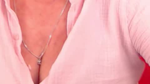 Alana online show from April 2026 11:18:02 PM