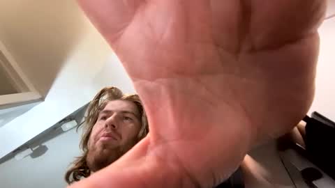 Snapshot of explosive_andyy chatting on November 2025 07:45:01 AM Explosivee andyy online show from November 2025 07:45:01 AM