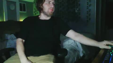 Snapshot of explosive_andyy chatting on February 2026 11:00:02 AM Explosivee andyy online show from February 2026 11:00:02 AM