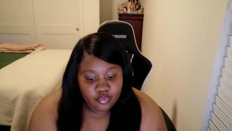 Miss Kitty online show from November 2025 07:58:01 AM