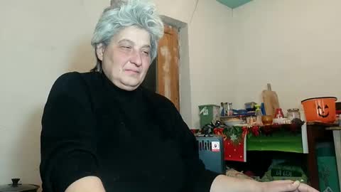 Snapshot of exquisitemature chatting on February 2025 07:27:01 PM ExquisiteMature online show from February 2025 07:27:01 PM