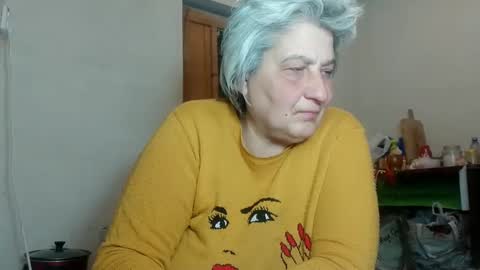 Snapshot of exquisitemature chatting on February 2025 06:12:01 PM ExquisiteMature online show from February 2025 06:12:01 PM