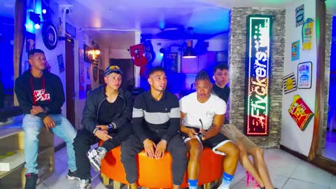 extrangers online show from December 2024 12:07:02 PM