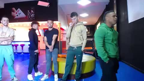 extrangers online show from February 2025 12:14:02 PM