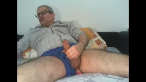 GEORGE online show from December 2025 01:11:01 AM